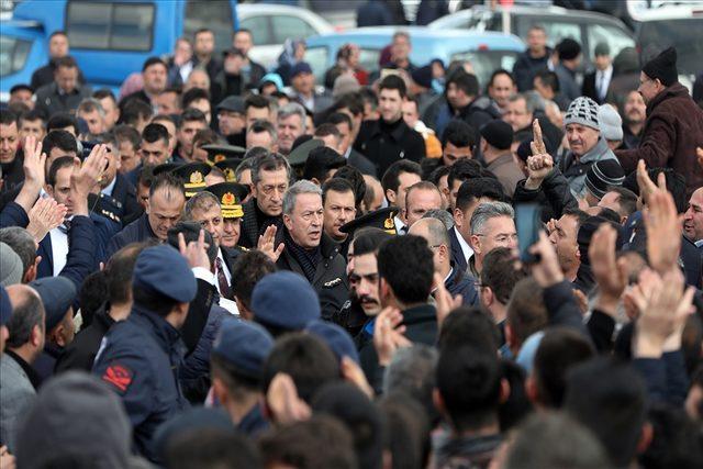 Kılıçdaroğlu'na şehit cenazesinde saldırı (7)