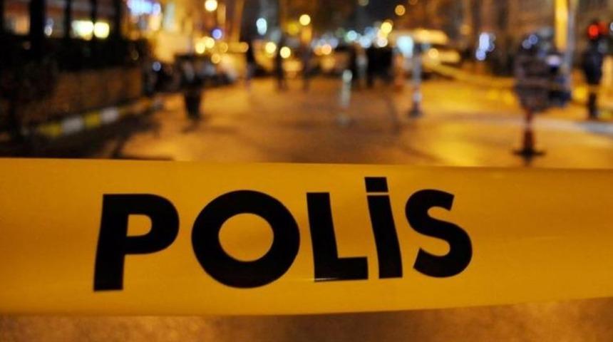 Sesleri duyan komşular hemen polisi aradı! Dehşet evi!