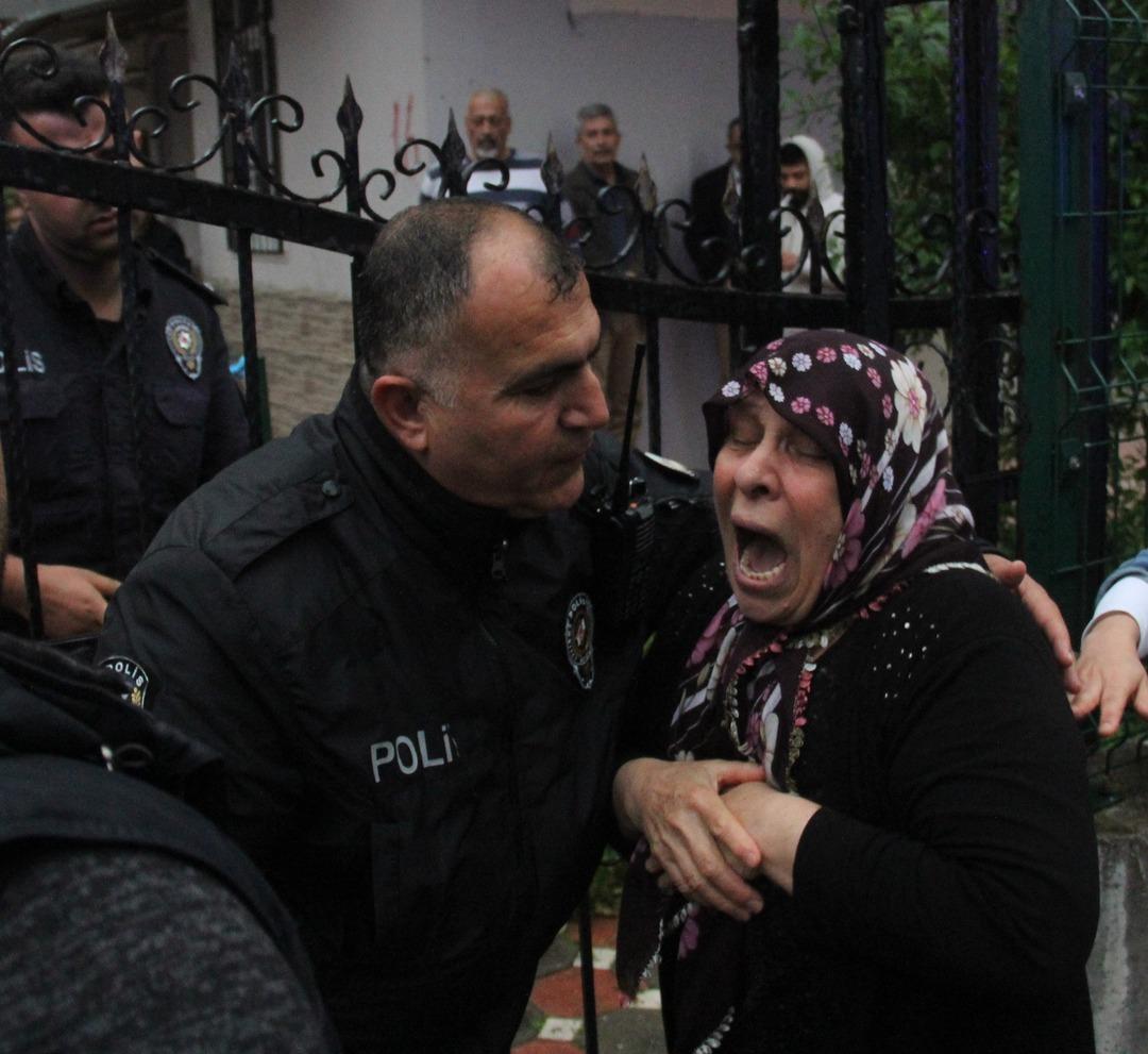 Acılı anne y&uuml;rekleri dağladı! Kızının cansız bedeniyle karşılaşınca...