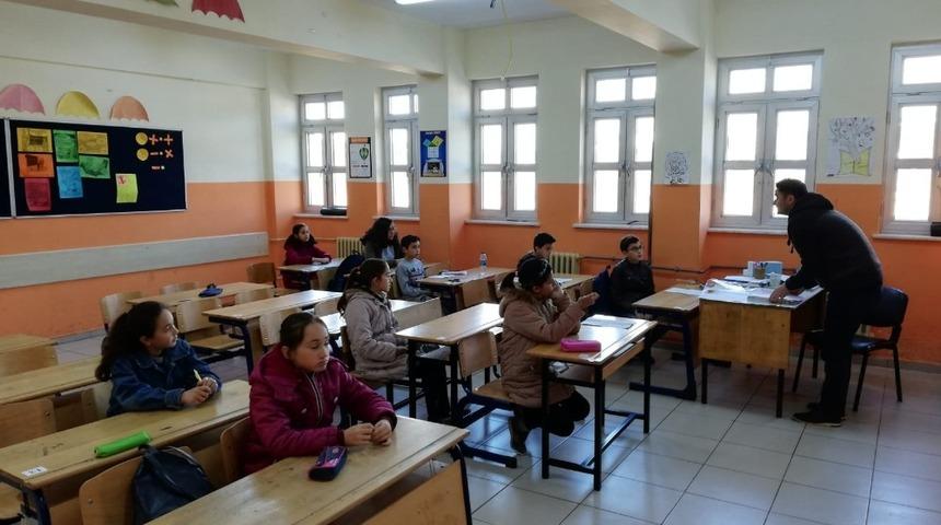 Şaphane&rsquo;de &rsquo;Kitap okuma yarışması&rsquo;