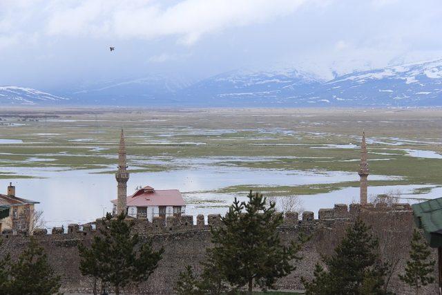 Kura Nehri ilgi odağı oldu