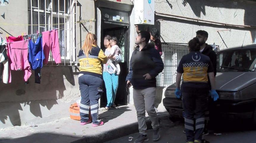 Beyoğlu'nda yaşandı: Kavga ettiği kocasını bıçakladı