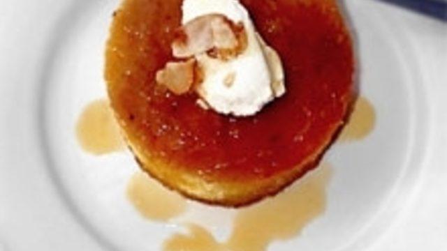 Şeftali Soslu Revani