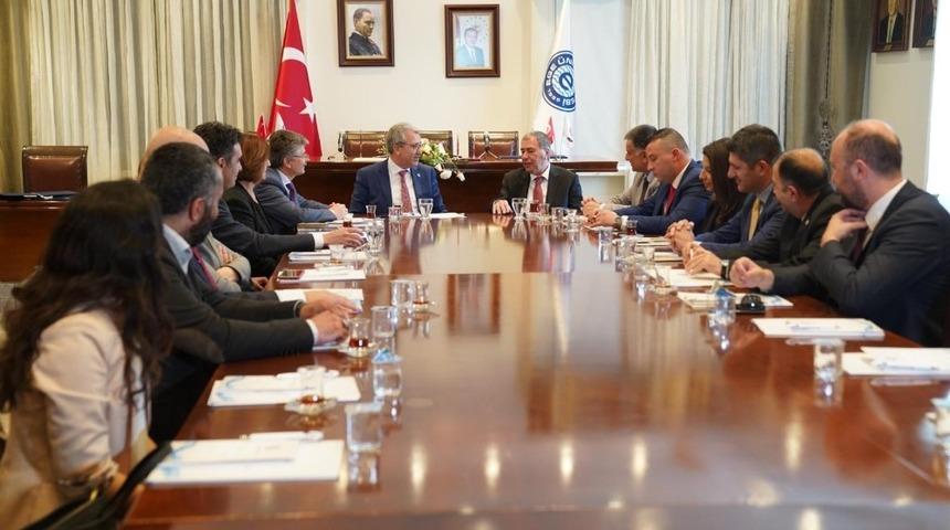 Ege Üniversiteli ile KKTC arasında iş birliği protokolü