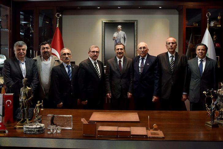 Başkan Ataç’a tebrik ziyaretleri sürüyor