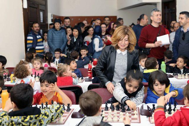 Satranç Turnuvası ödülleri sahiplerini buldu