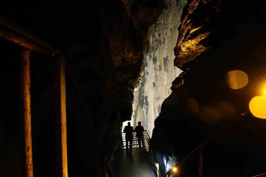   Toroslar'ın doğa harikası 'Tınaztepe Mağarası'