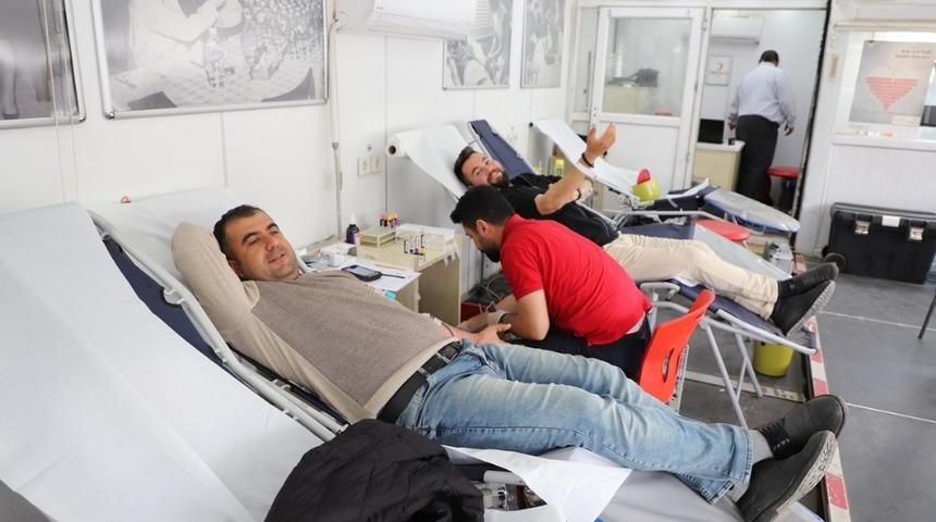 Cizrelilerden kan bağış kampanyasına yoğun ilgi