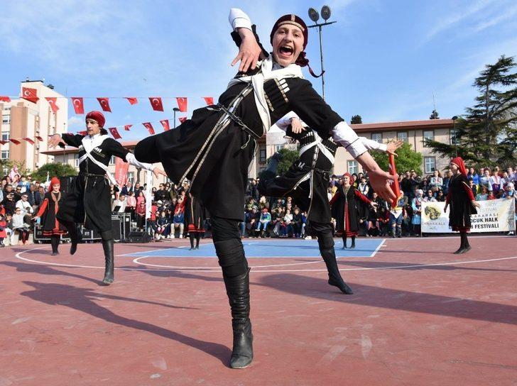 2’inci Uluslararası Troya Çocuk Halk Dansları Festivali başladı G4