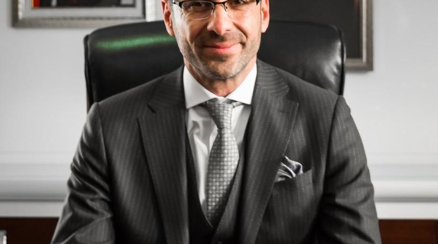 Bitlis Belediye Başkanı Tanğlay&rsquo;ın 23 nisan mesajı