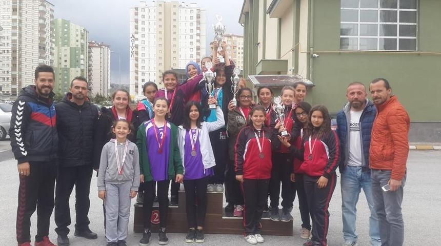 Bocce’de kupalar sahiplerini buldu