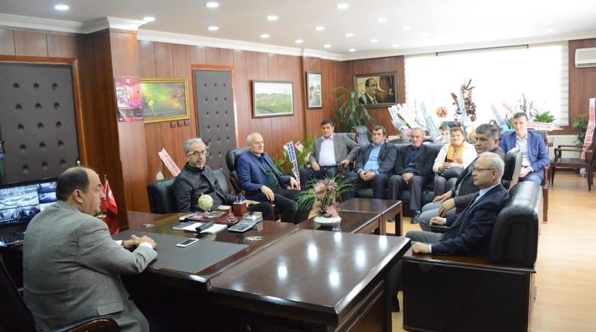 Demirtaş’a hayırlı olsun ziyaretleri sürüyor