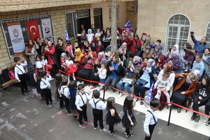 5 yaşındaki Cemrenur, İstiklal Marşı’nı okurken gözyaşlarına boğuldu G4