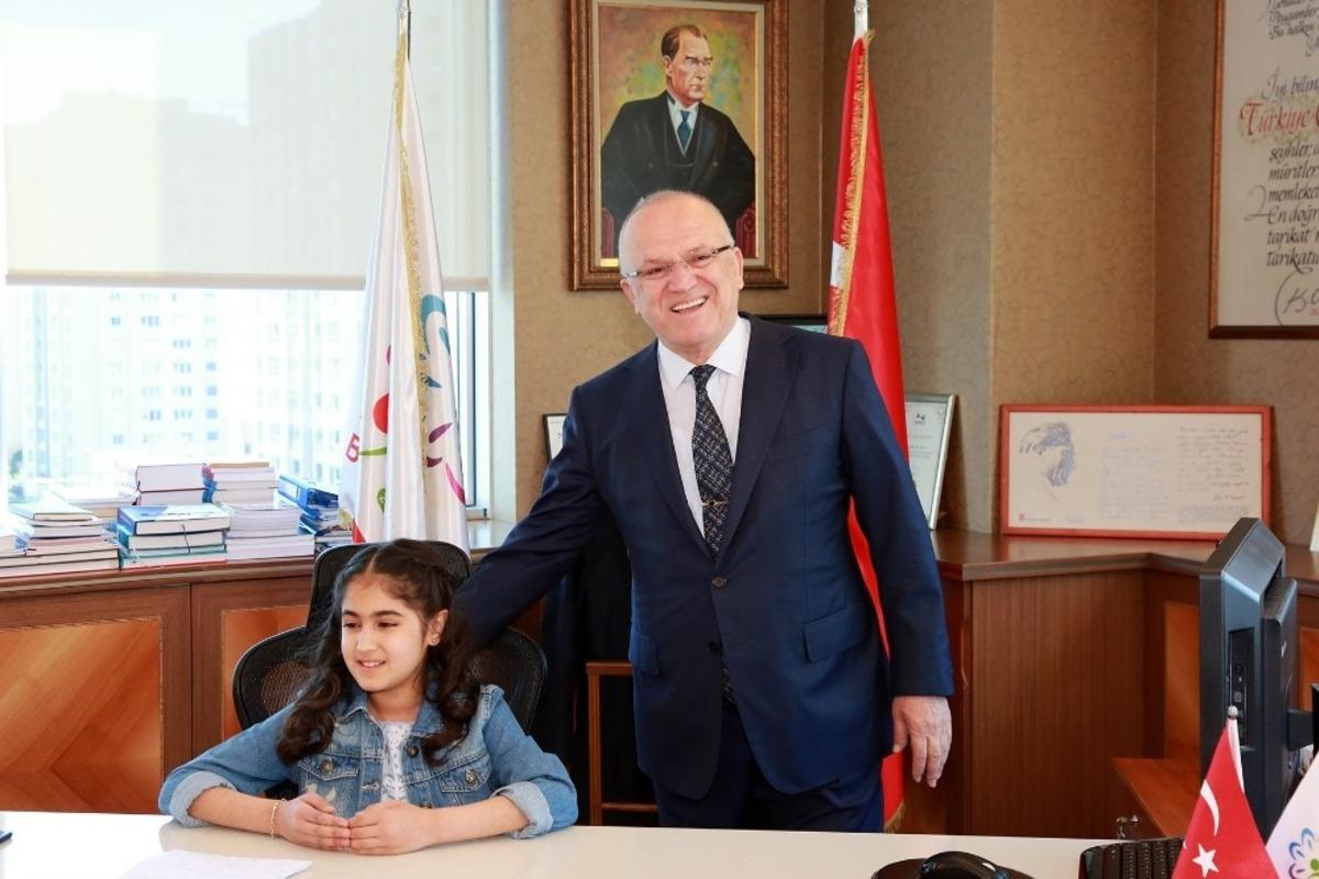 Ataşehir&rsquo;in 23 Nisan&rsquo;da &ccedil;ocuk belediye başkanı oldu