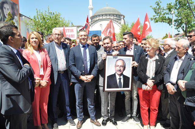 Kılıçdaroğlu'na yapılan saldırıya Denizli'de protesto