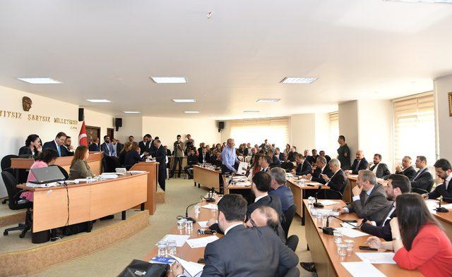 Maltepe Belediyesi’nde ilk meclis toplantısı yapıldı