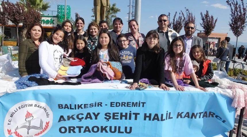 Ak&ccedil;ay&rsquo;da d&uuml;zenlenen kermes ilgi g&ouml;rd&uuml;