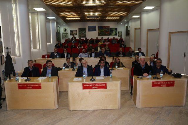 Burhaniye&rsquo; de Kuzey Ege Arkeoloji Araştırma ve Uygulama Merkezi paneli d&uuml;zenlendi 1