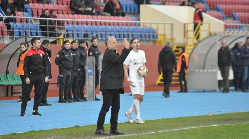 K&ouml;m&uuml;rspor Teknik Direkt&ouml;r&uuml; Terzi: " Kazanmak i&ccedil;in elimizden geleni yaptık"