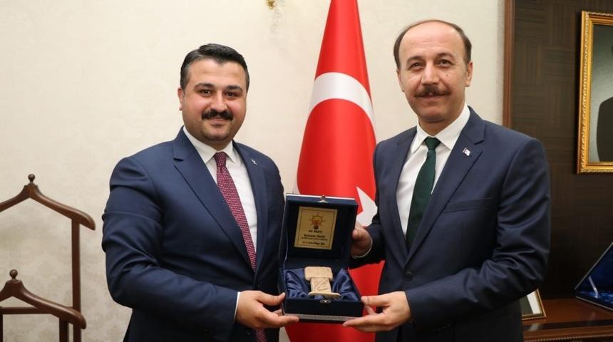 AK Parti İl Başkanı Yıldız Vali Erin&rsquo;i ziyaret etti