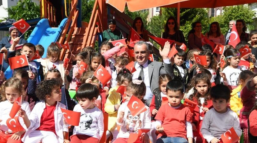 Başkan Esen, kreş &ouml;ğrencilerinin 23 Nisan coşkusuna ortak oldu