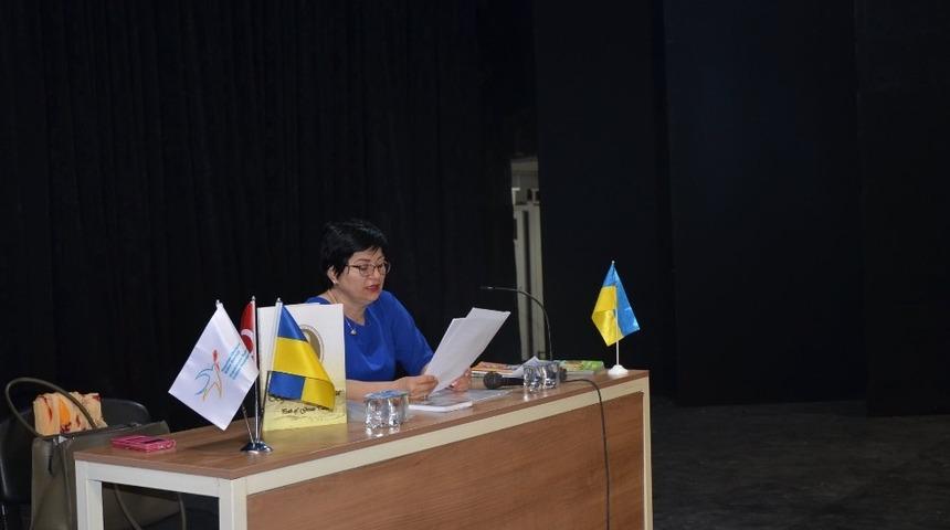 Kuşadası&rsquo;nda &rsquo;Taras Shevchenko&rsquo; başlıklı s&ouml;yleşi