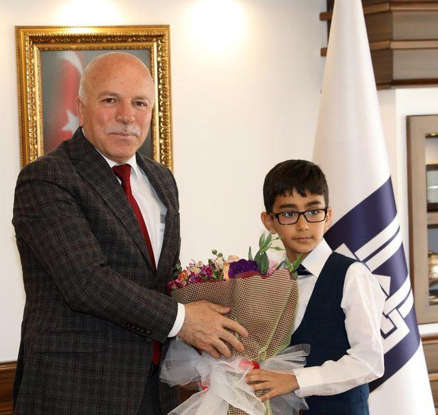 Minik Başkan &Ouml;zmen&rsquo;den talimat yağmuru 1