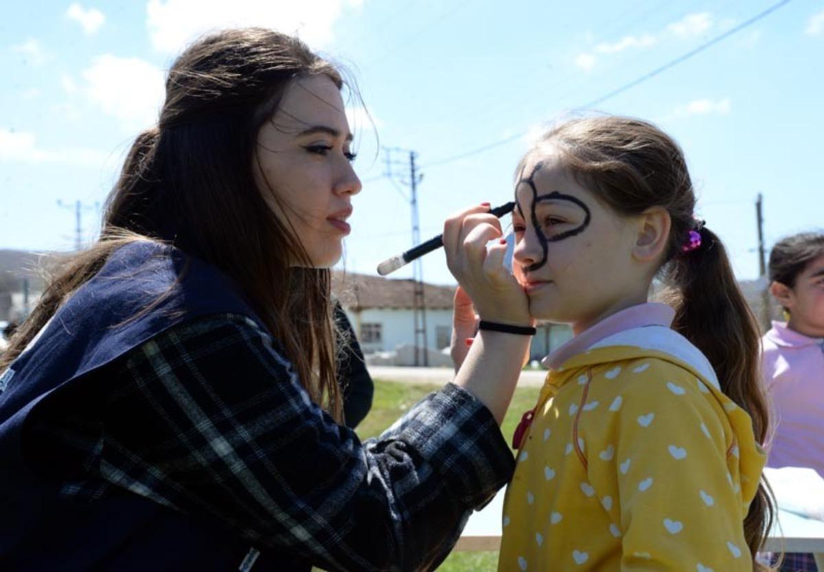 Bilecik&rsquo;te Minik Gamzeler 23 Nisan Şenliği d&uuml;zenlendi