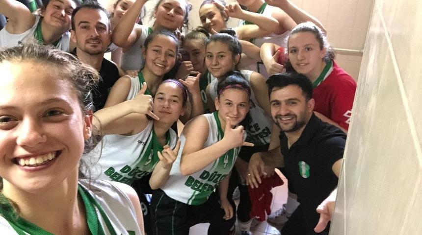 Basketbolda D&uuml;zceli kızlar tarih yazıyor