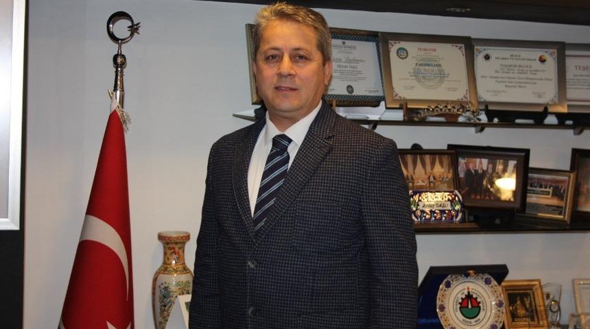 B&ouml;lge başkanı Taşlı, 23 Nisan&rsquo;ı kutladı