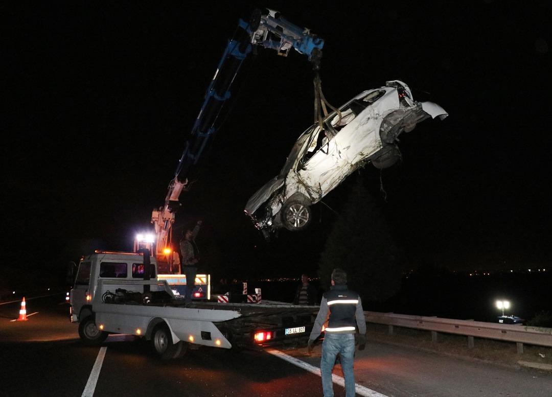 Metrelerce s&uuml;r&uuml;klendiler!Korkun&ccedil; kaza