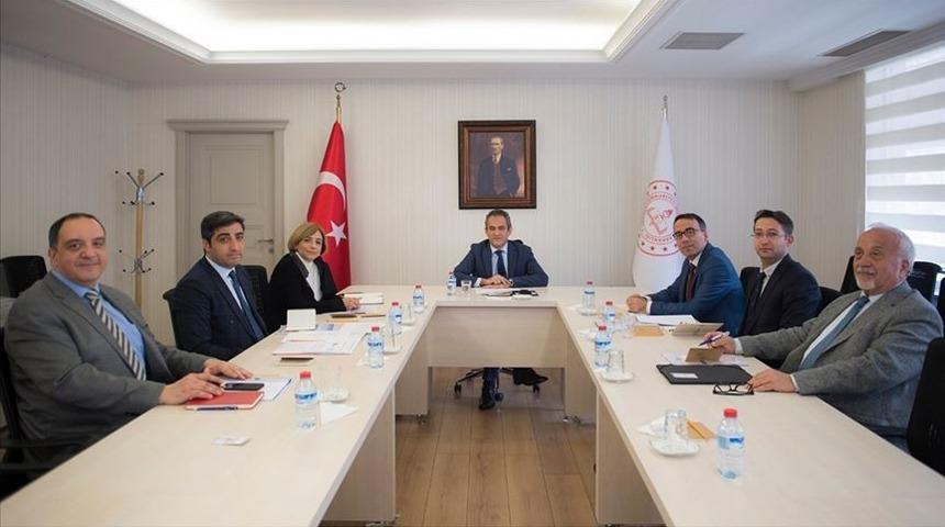 Kapadokya &Uuml;niversitesi MEB &ouml;ğretmenlerine u&ccedil;ak-bakım alanında eğitim verecek