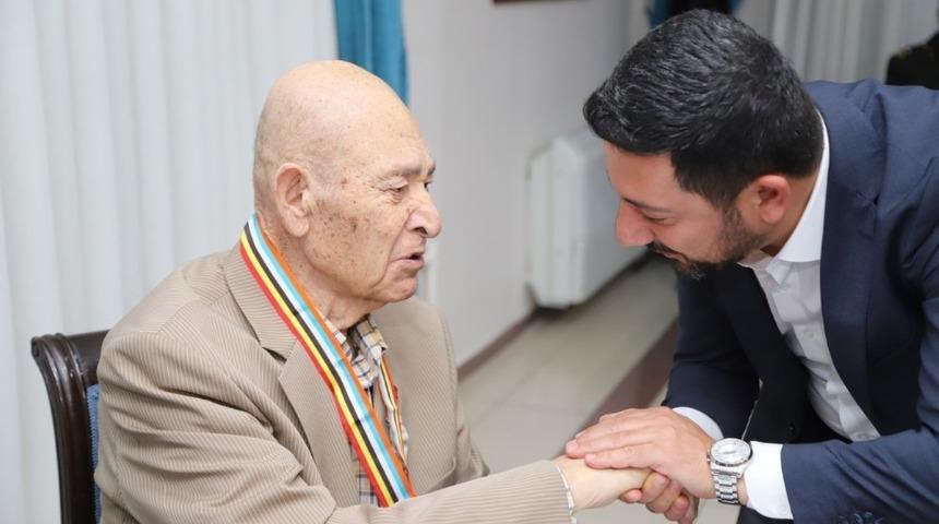 Başkan Arı, Kore Gazileri i&ccedil;in d&uuml;zenlenen madalya t&ouml;renine katıldı