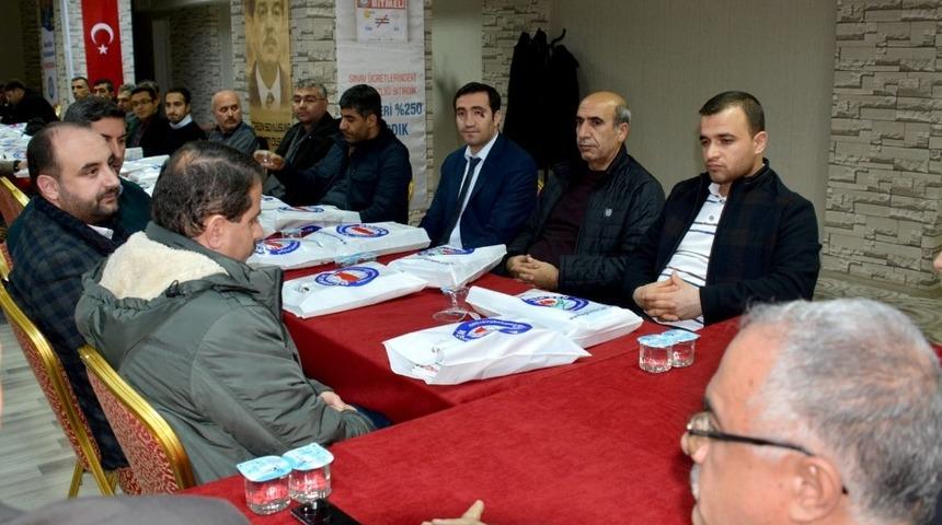 Bitlis&rsquo;te eğitim &ccedil;alışanlarının sorunları konuşuldu