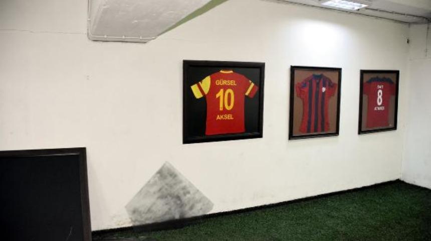 İzmir Atat&uuml;rk Stadı'nda hırsızlık şoku