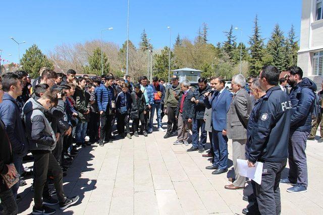 Avrupa’dan gelen 140 Türk öğrenci Dumlupınar’ı ziyaret etti