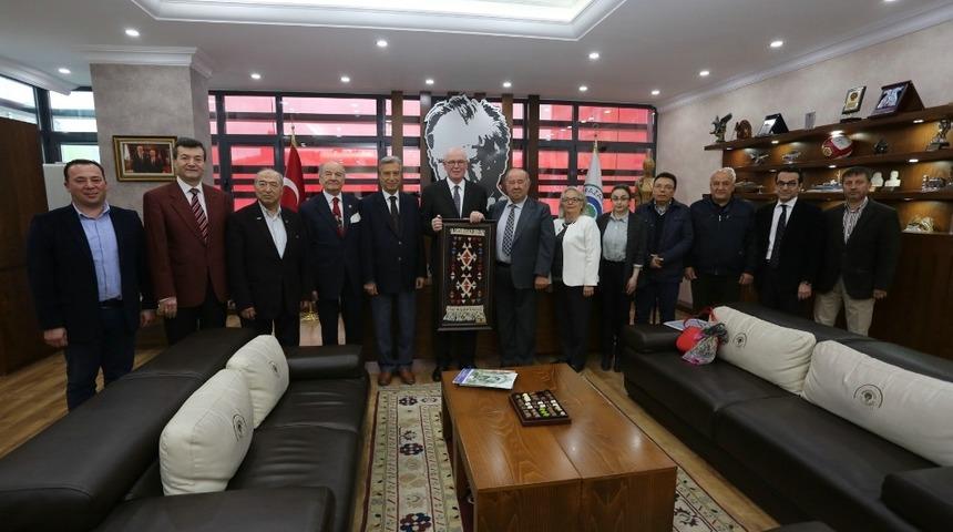 Sivrihisarlılardan Odunpazarı ve Başkan Kurt&rsquo;a &ouml;vg&uuml;