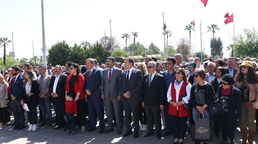 Mersin’de CHP’den alternatif 23 Nisan kutlaması