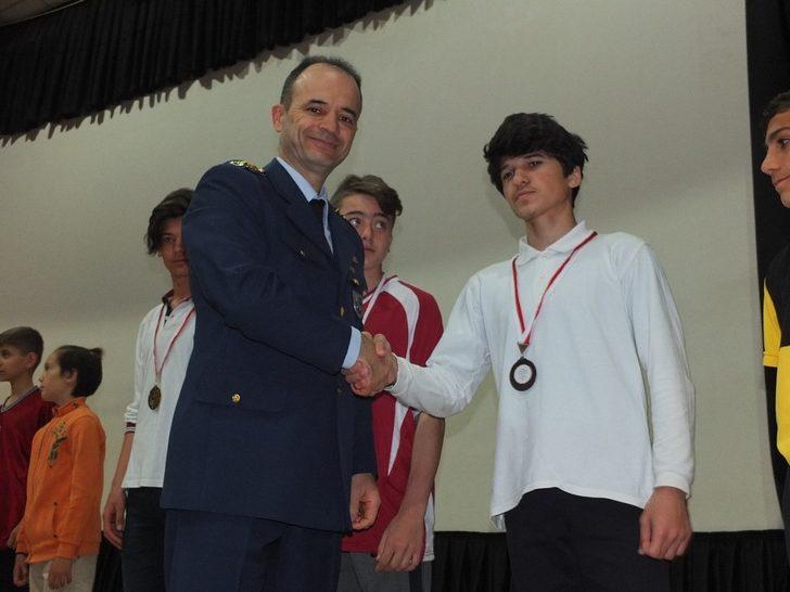 Bandırma’da 23 Nisan’a günboyu kutlama G5