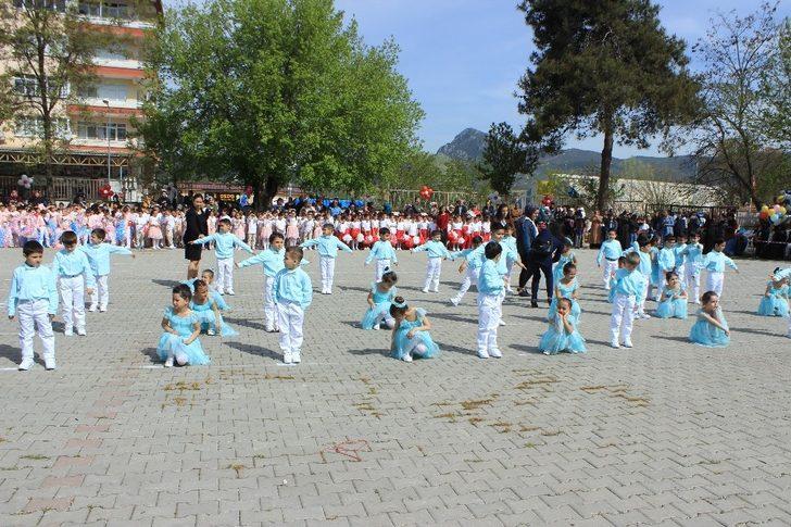 Osmaneli’ de 23 Nisan Ulusal Egemenlik Ve Çocuk Bayramı coşkusu G3