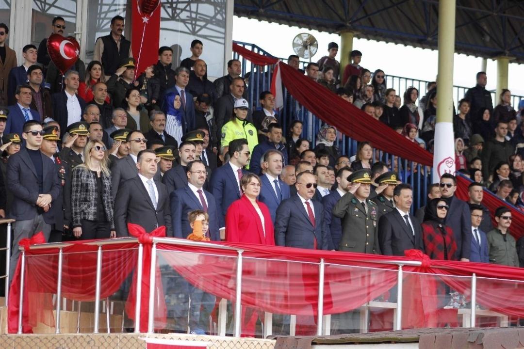 Siirt&rsquo;te 23 Nisan Ulusal Egemenlik ve &Ccedil;ocuk Bayramı coşkuyla kutlandı