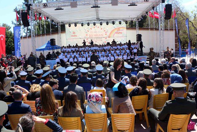 Gaziantep’te, 23 Nisan coşkusu