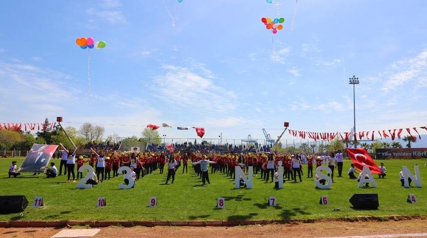 K&ouml;rfez&rsquo;de 23 Nisan coşkuyla kutlandı