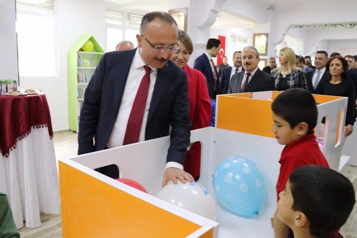 Siirt’te 23 Nisan çocuk kütüphanesi hizmete açıldı G3