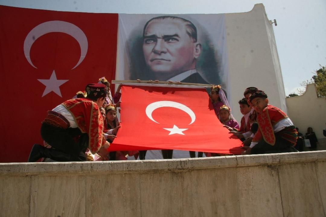 Denizli&rsquo;de 23 Nisan coşkusu