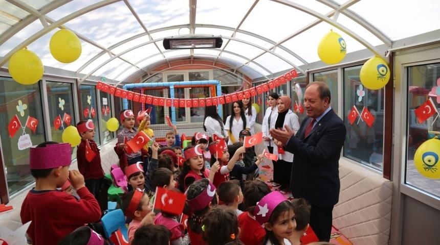 Başkan Opruk&ccedil;u&rsquo;dan belediye kreşine ziyaret