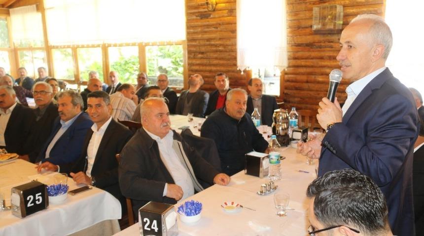 G&uuml;ltak, muhtarları dinledi