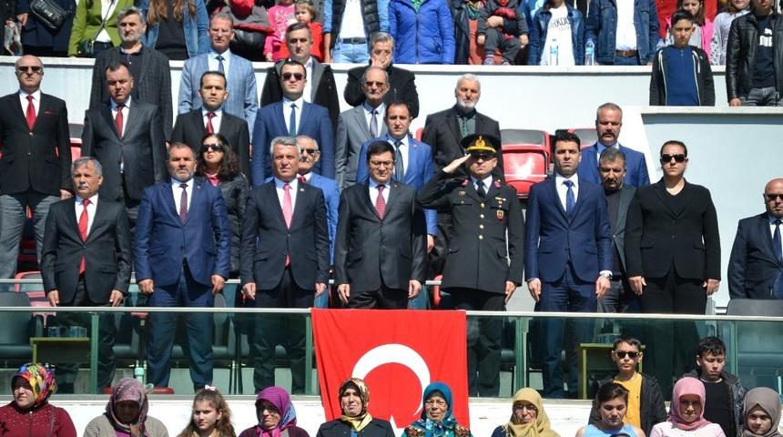 Ala&ccedil;am&rsquo;da 23 Nisan &ccedil;eşitli etkinliklerle kutlandı