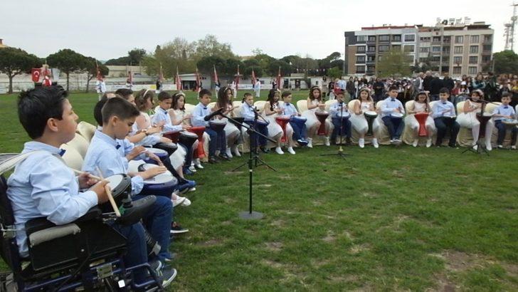 Burhaniye’de 23 Nisan törenlerine ritm gurubu damgasını vurdu G1