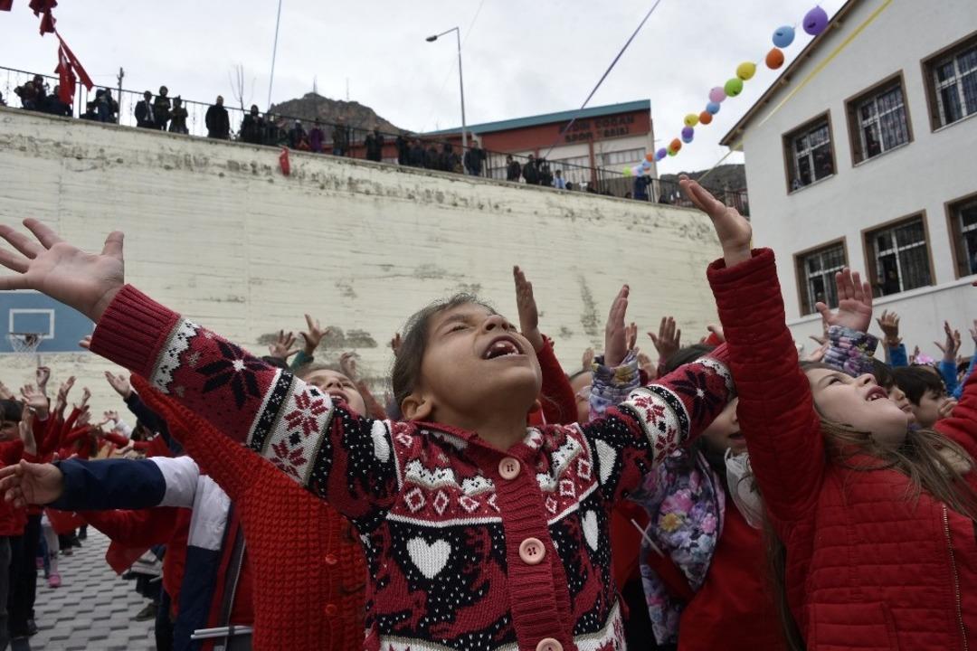 G&uuml;m&uuml;şhane&rsquo;de 23 Nisan Ulusal Egemenlik ve &Ccedil;ocuk Bayramı kutlamaları